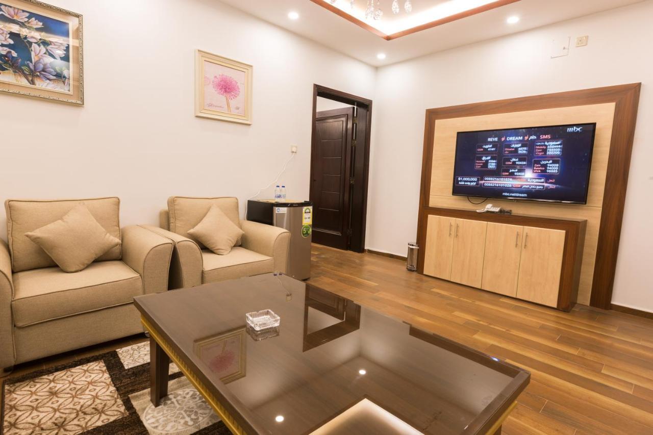 Luxury Hotel Apartments Tabuk Exterior foto