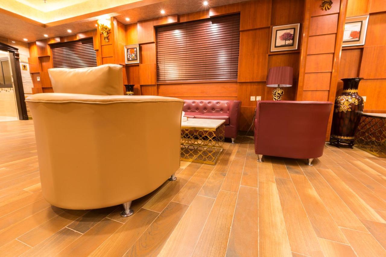 Luxury Hotel Apartments Tabuk Exterior foto