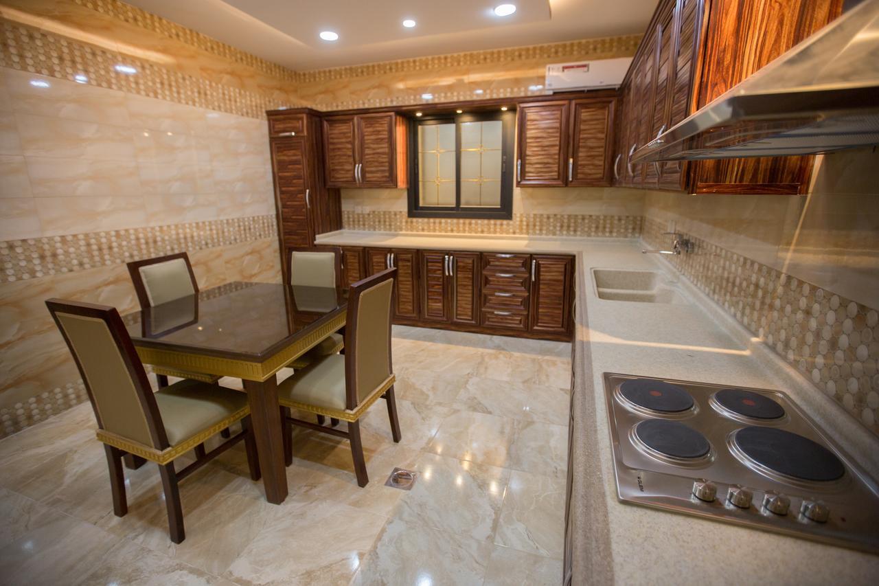 Luxury Hotel Apartments Tabuk Exterior foto