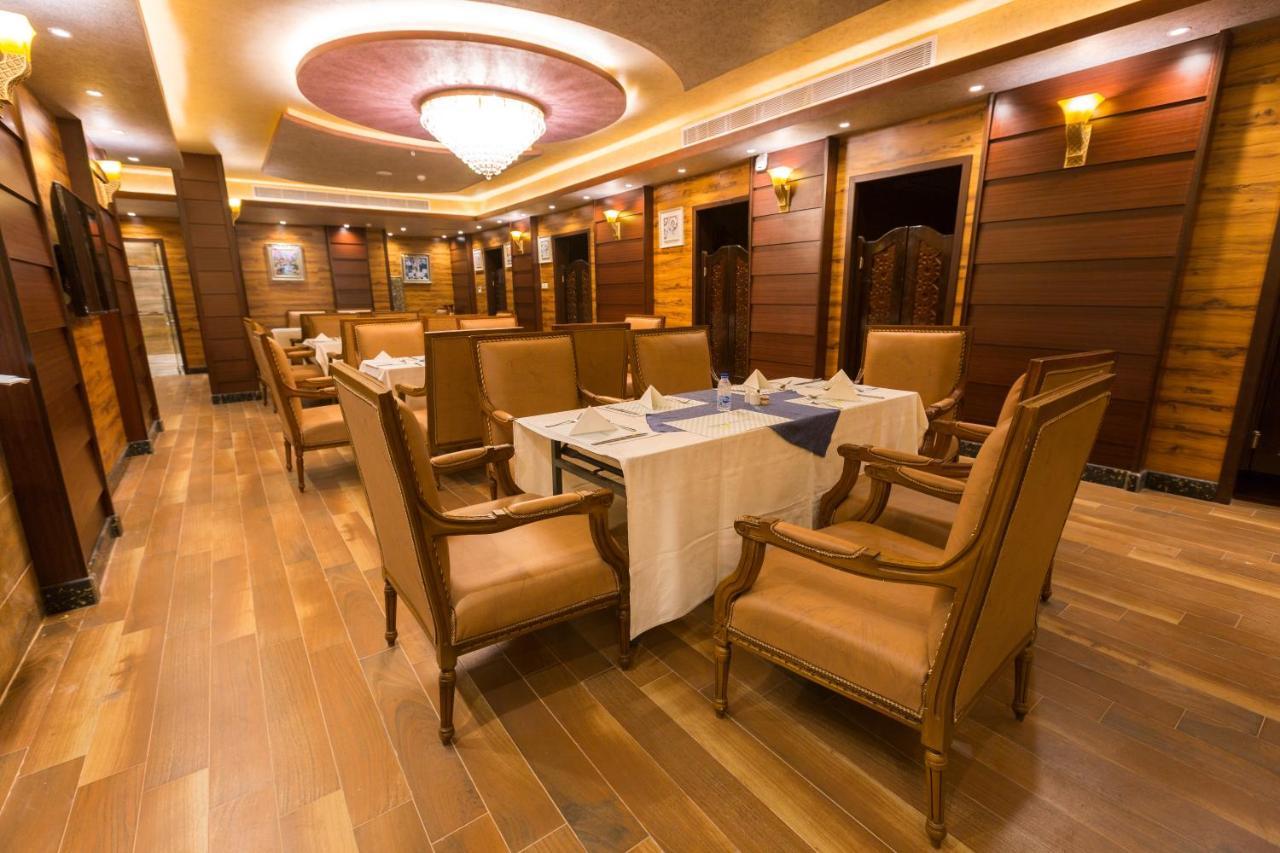 Luxury Hotel Apartments Tabuk Exterior foto