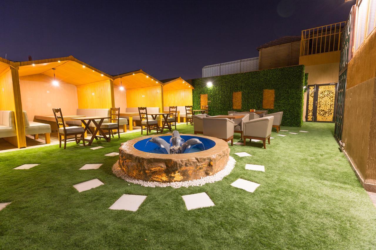 Luxury Hotel Apartments Tabuk Exterior foto