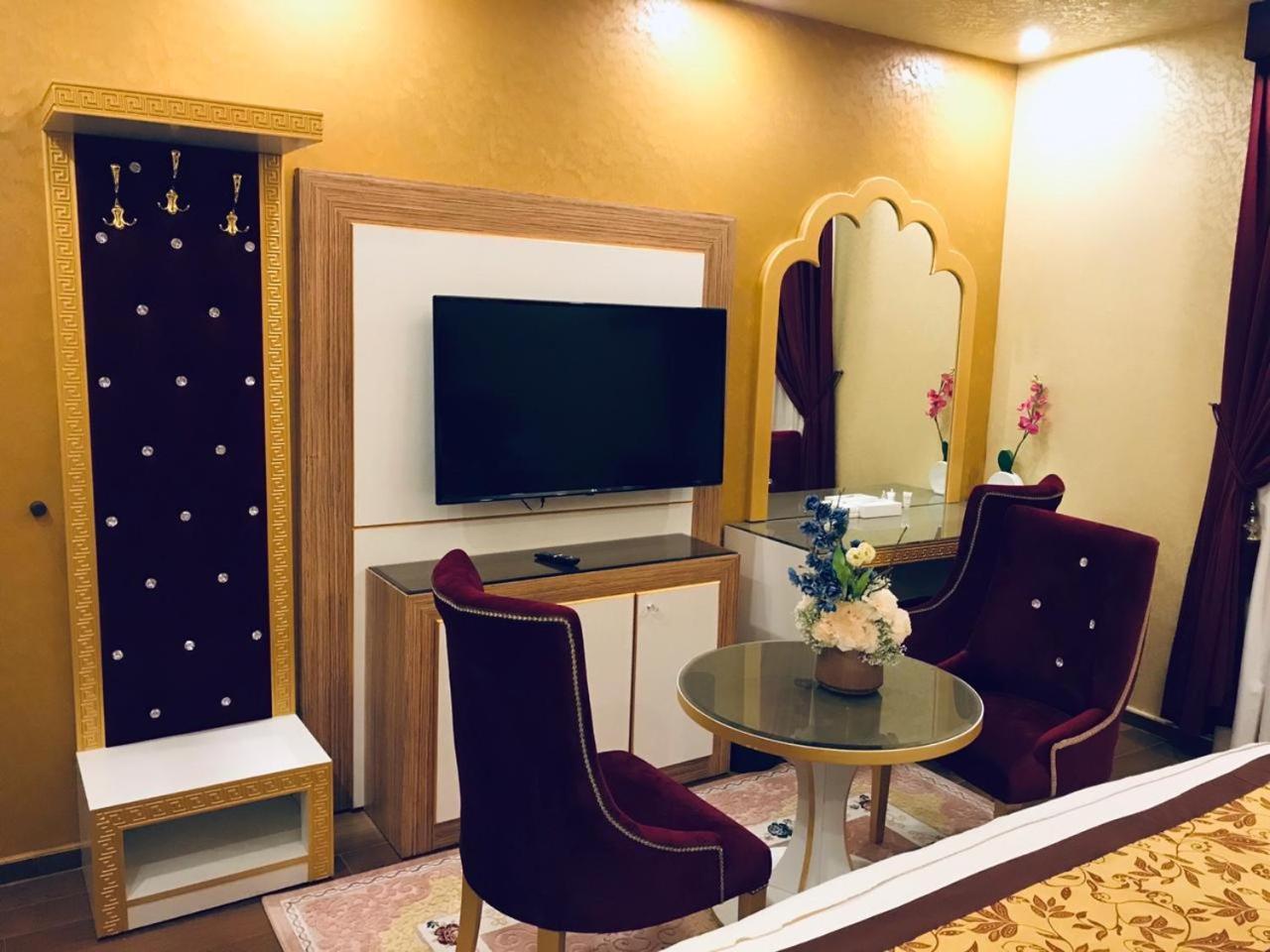 Luxury Hotel Apartments Tabuk Exterior foto